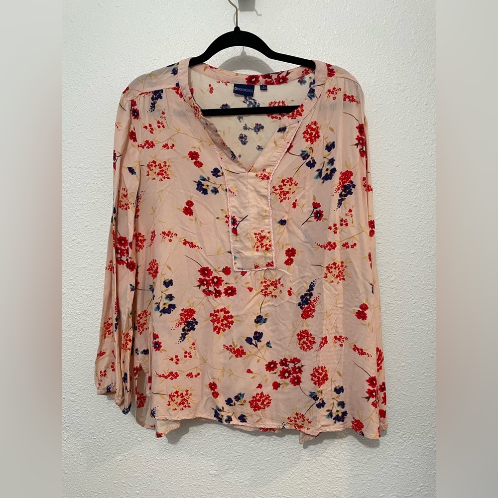 NorthCrest Blouse, Women's Size Large Water Color Floral, V-neck, Long Sleeve